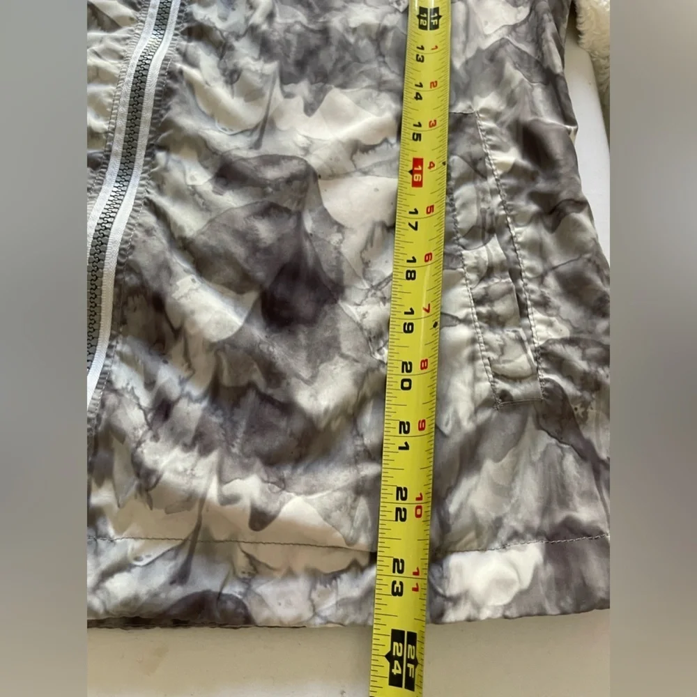Mondetta Womens Lightweight Watercolor Gray Running Jacket Windbreaker Sz Small